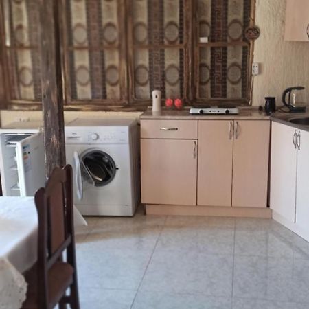 Lucy B&B Goris Bagian luar foto